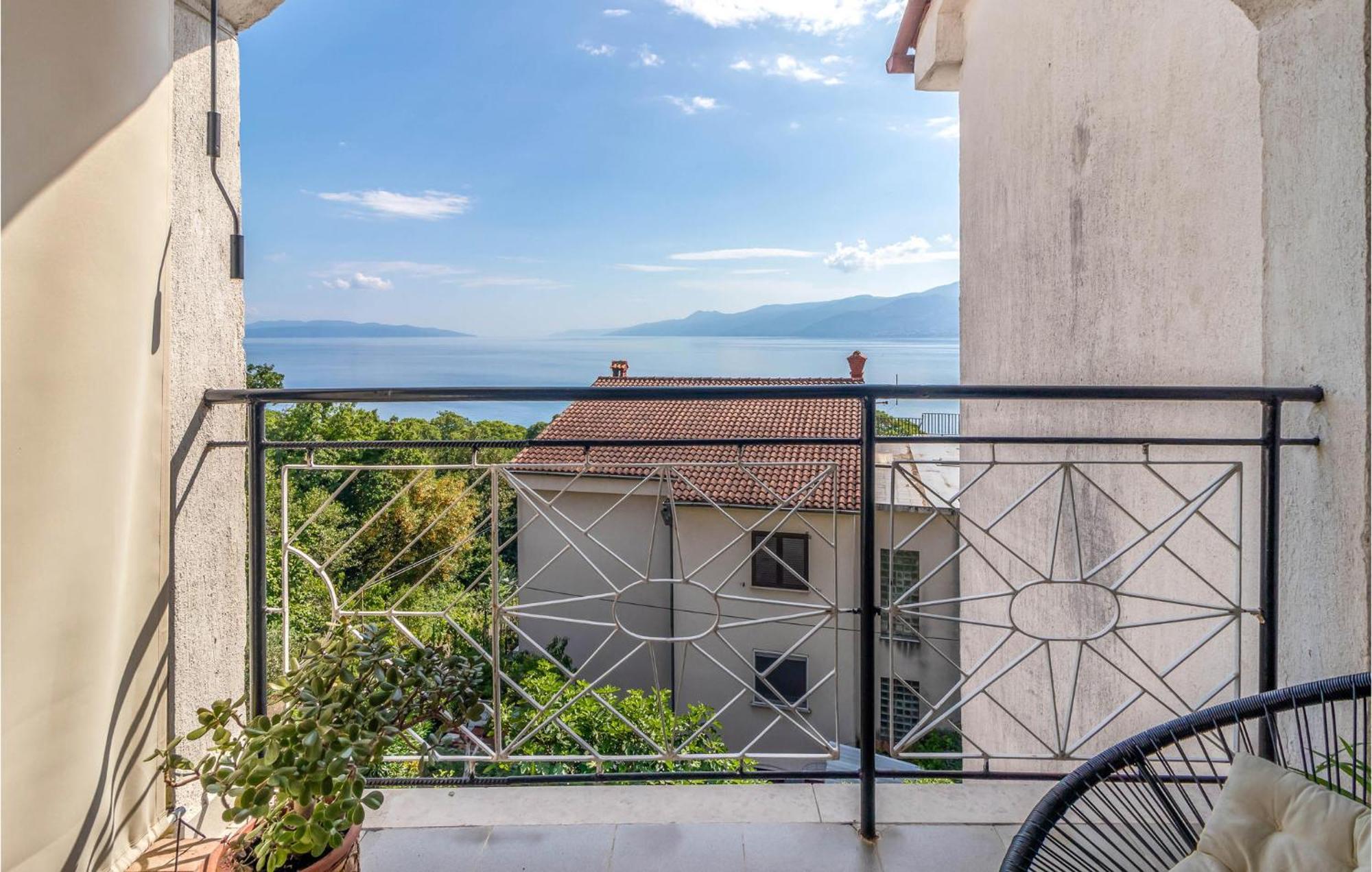 Nice Apartment In Rijeka With House Sea View Экстерьер фото